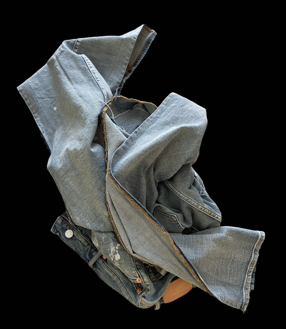 P001 Light Indigo Paint Blowout