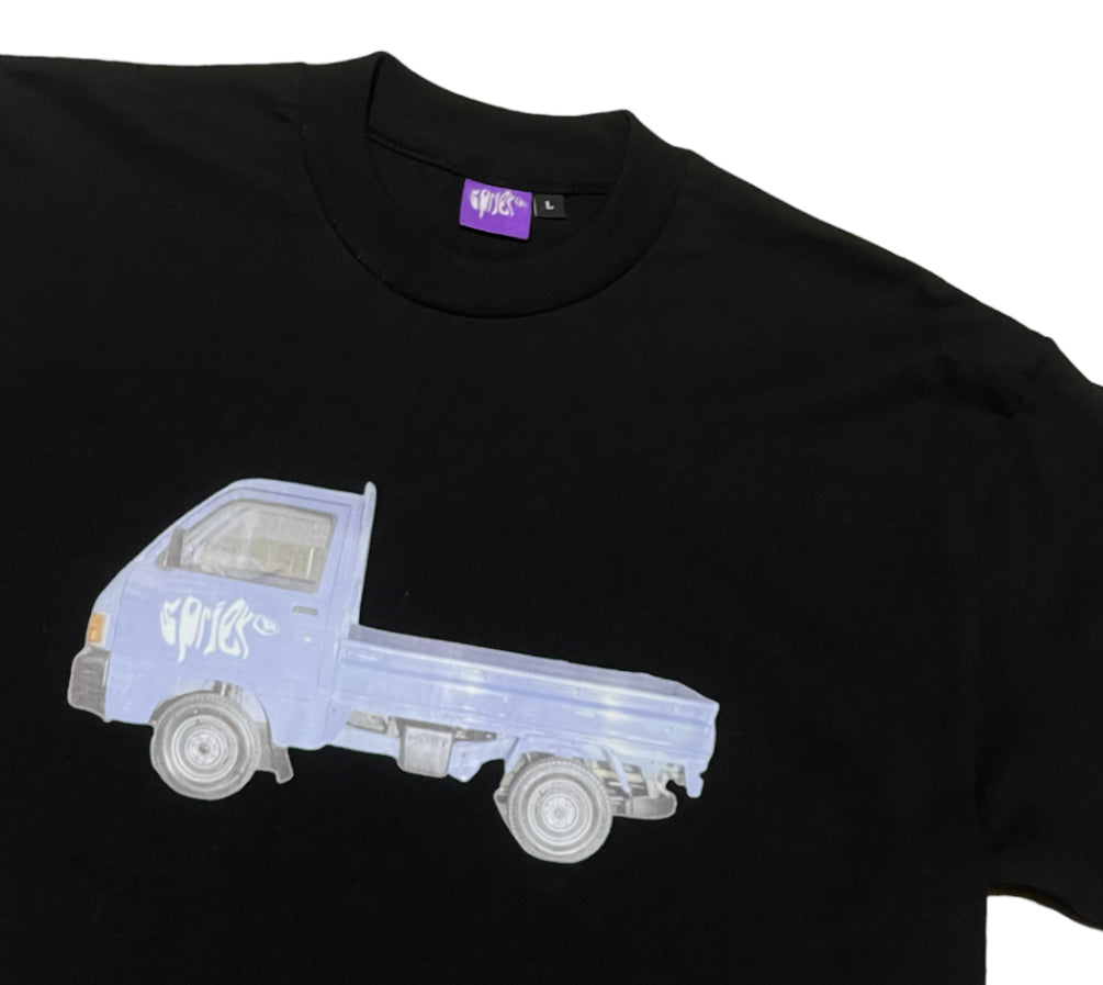 Truck T